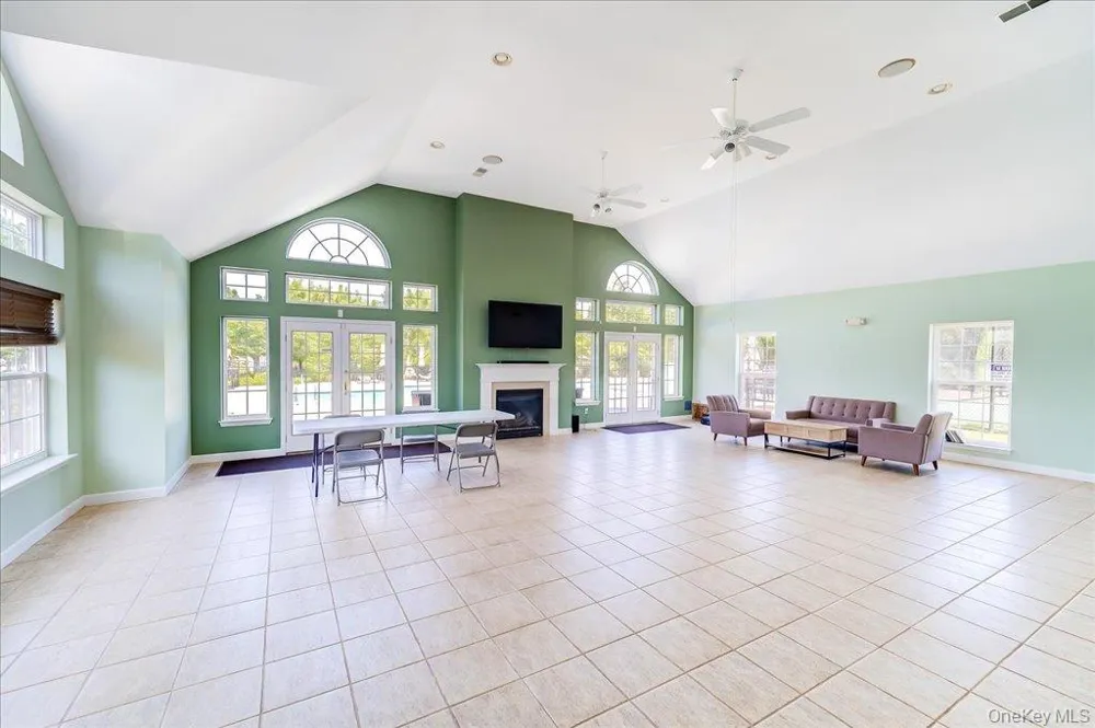 6204 High Ridge Court Wappingers Falls, NY 12590