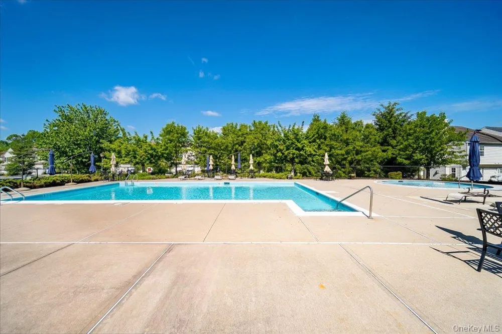 6204 High Ridge Court Wappingers Falls, NY 12590