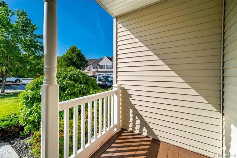 6204 High Ridge Court Wappingers Falls, NY 12590