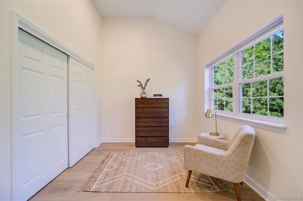 6204 High Ridge Court Wappingers Falls, NY 12590
