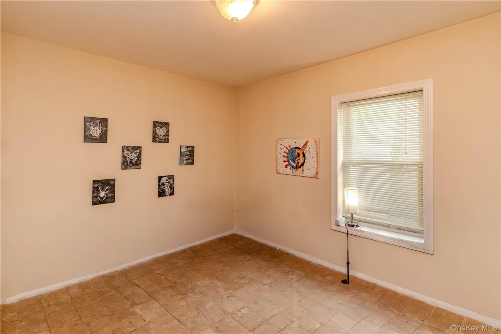 382 E Main Street Jefferson Valley, NY 10535