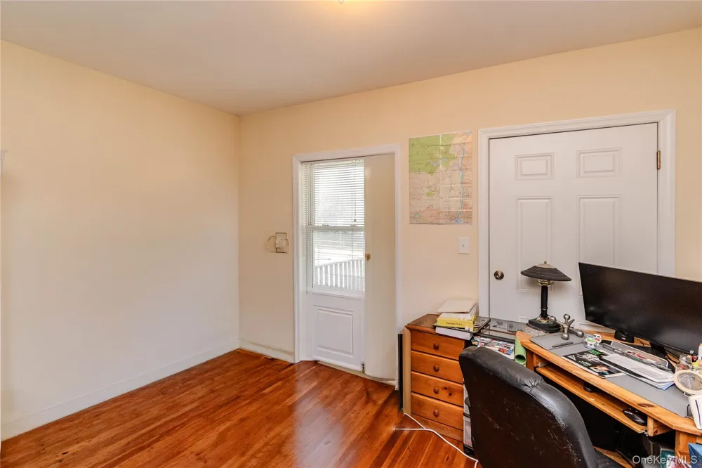 378 E Main Street Jefferson Valley, NY 10535