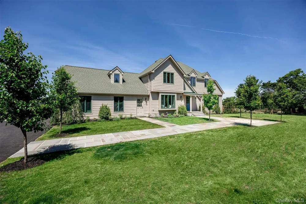 3531 Route 82 Millbrook, NY 12545