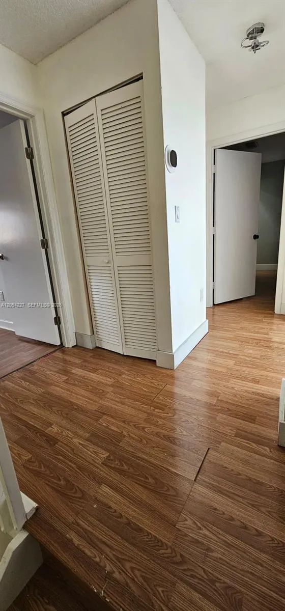 15355 SW 39th Ln Miami, FL 33185