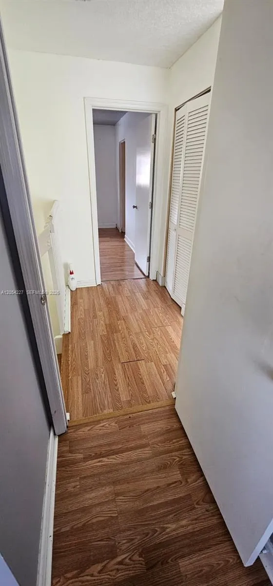 15355 SW 39th Ln Miami, FL 33185