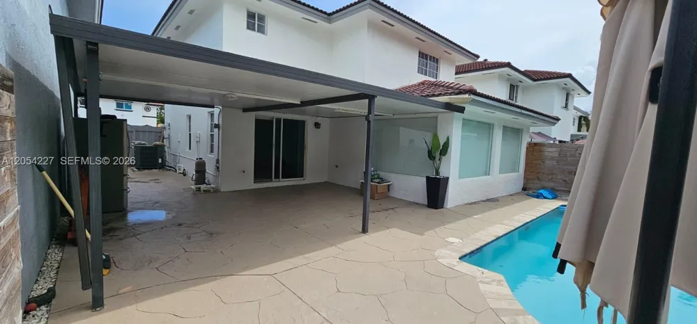 15355 SW 39th Ln Miami, FL 33185