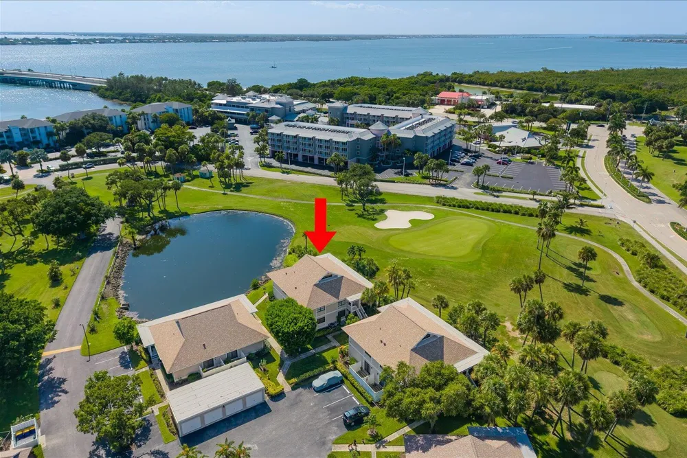333 NE GOLFVIEW CIRCLE Hutchinson Island, FL 34996