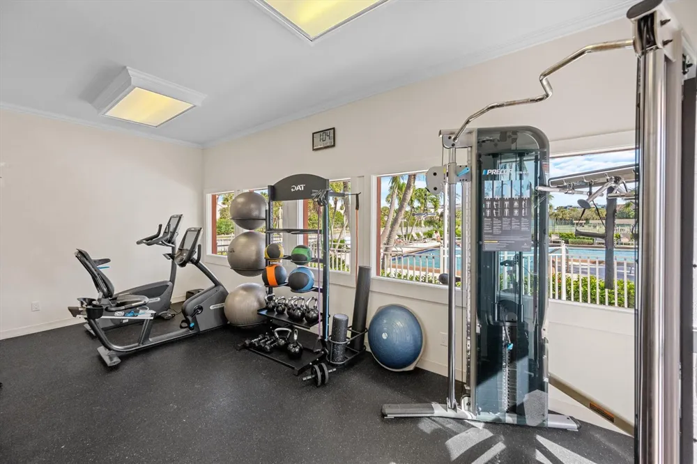 333 NE GOLFVIEW CIRCLE Hutchinson Island, FL 34996