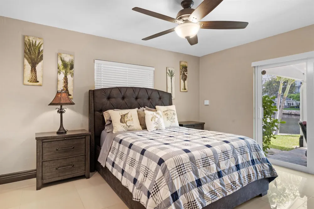 981 SE 10TH COURT Pompano Beach, FL 33060