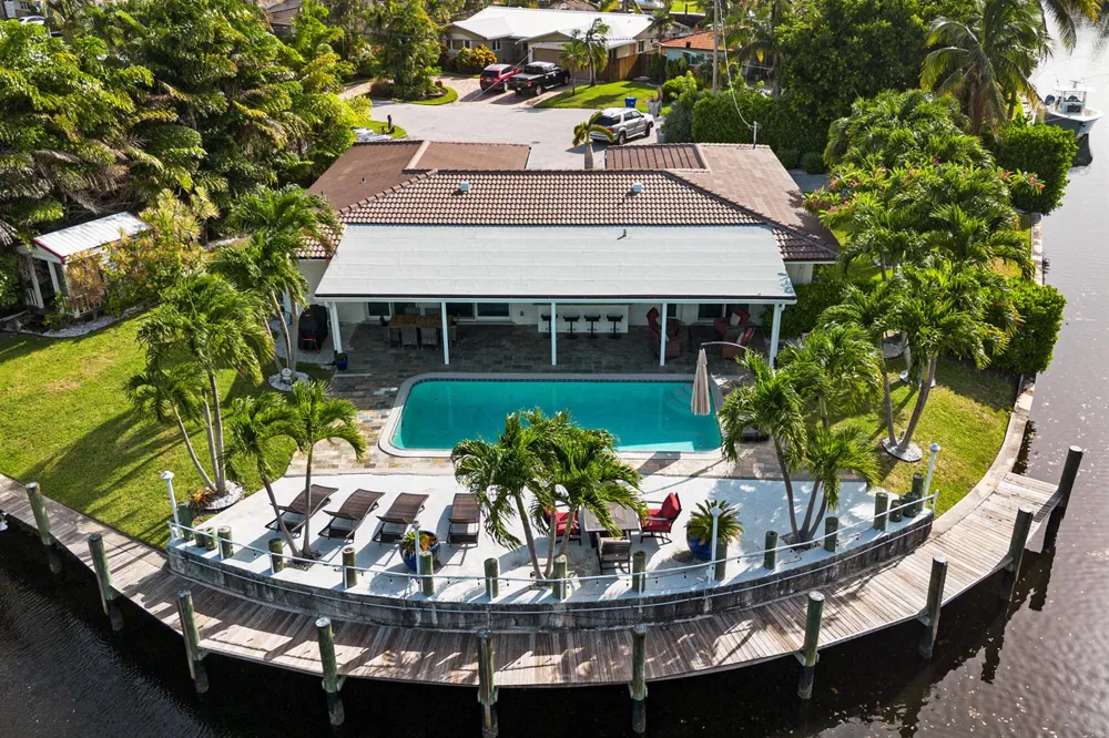 981 SE 10TH COURT Pompano Beach, FL 33060