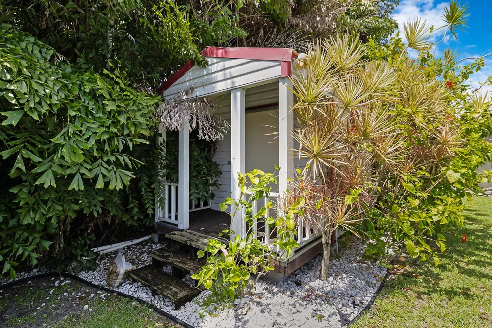 981 SE 10TH COURT Pompano Beach, FL 33060