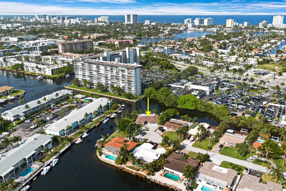 981 SE 10TH COURT Pompano Beach, FL 33060