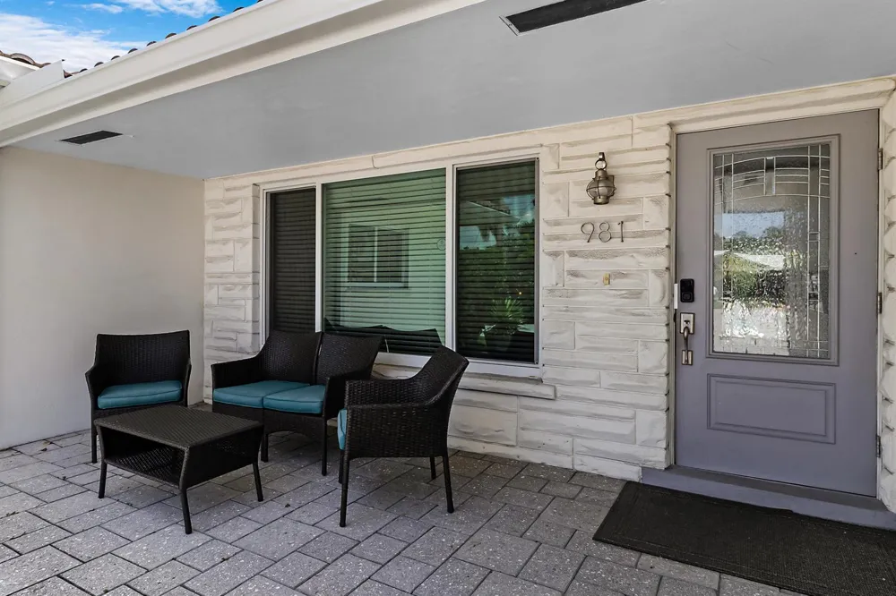 981 SE 10TH COURT Pompano Beach, FL 33060