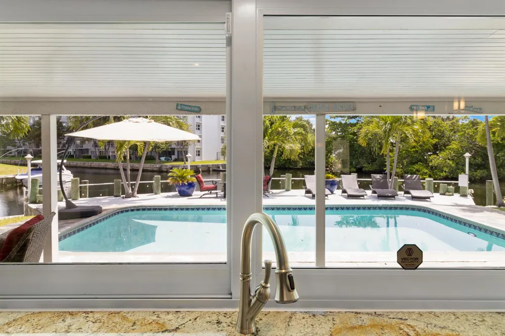 981 SE 10TH COURT Pompano Beach, FL 33060