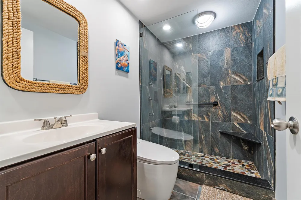 164 NE Edgewater Drive #2103 Stuart, FL 34996