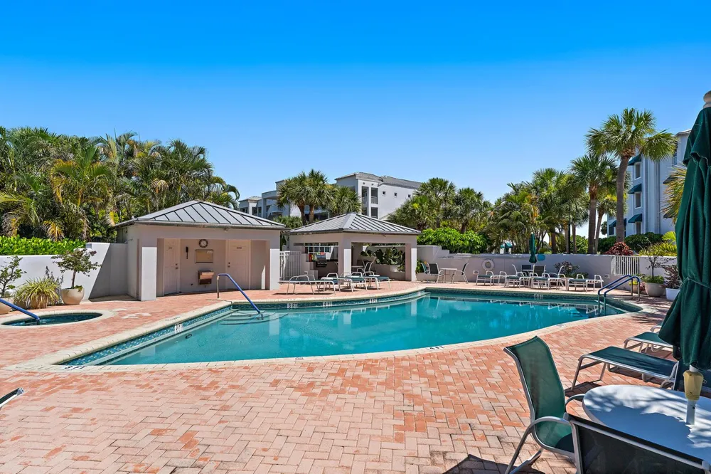 164 NE Edgewater Drive #2103 Stuart, FL 34996