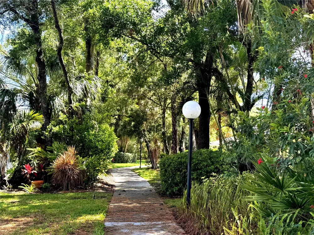 5530 37TH STREET E Bradenton, FL 34203