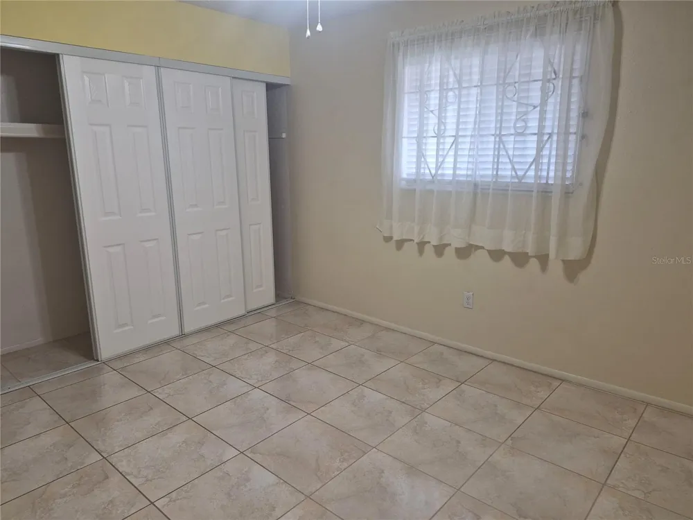 2806 POWERS DRIVE #8 Orlando, FL 32818