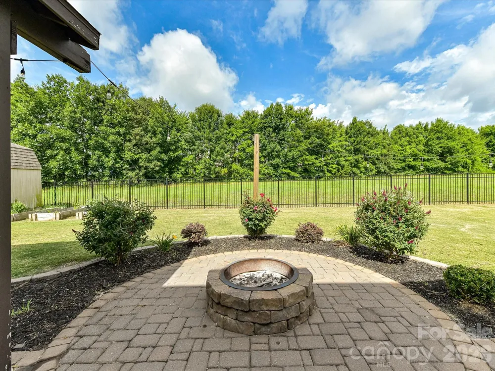 1033 Blue Stream Lane Indian Trail, NC 28079