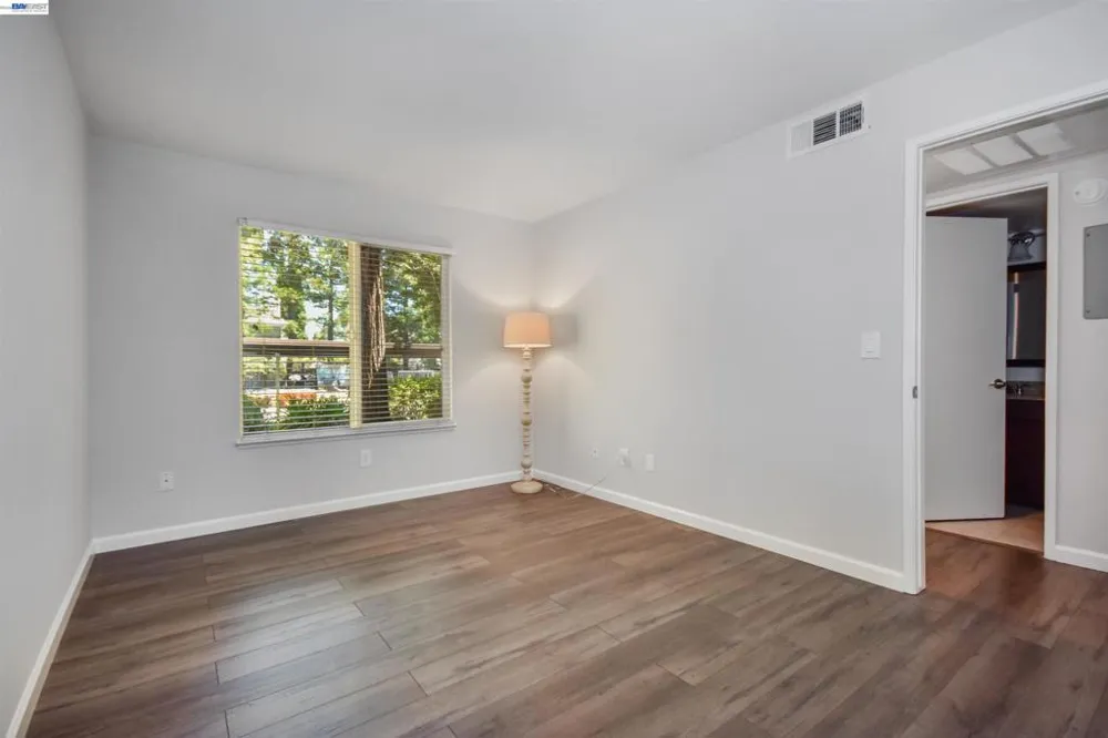 235 Reflections Dr #11 San Ramon, CA 94583