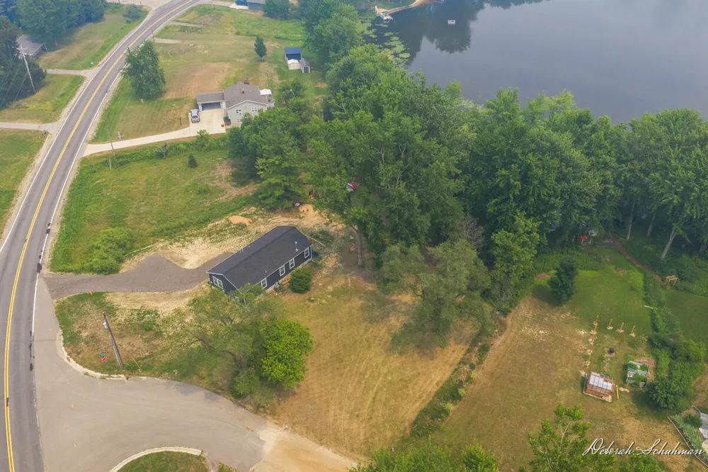 9696 10 Mile Road NE Rockford, MI 49341