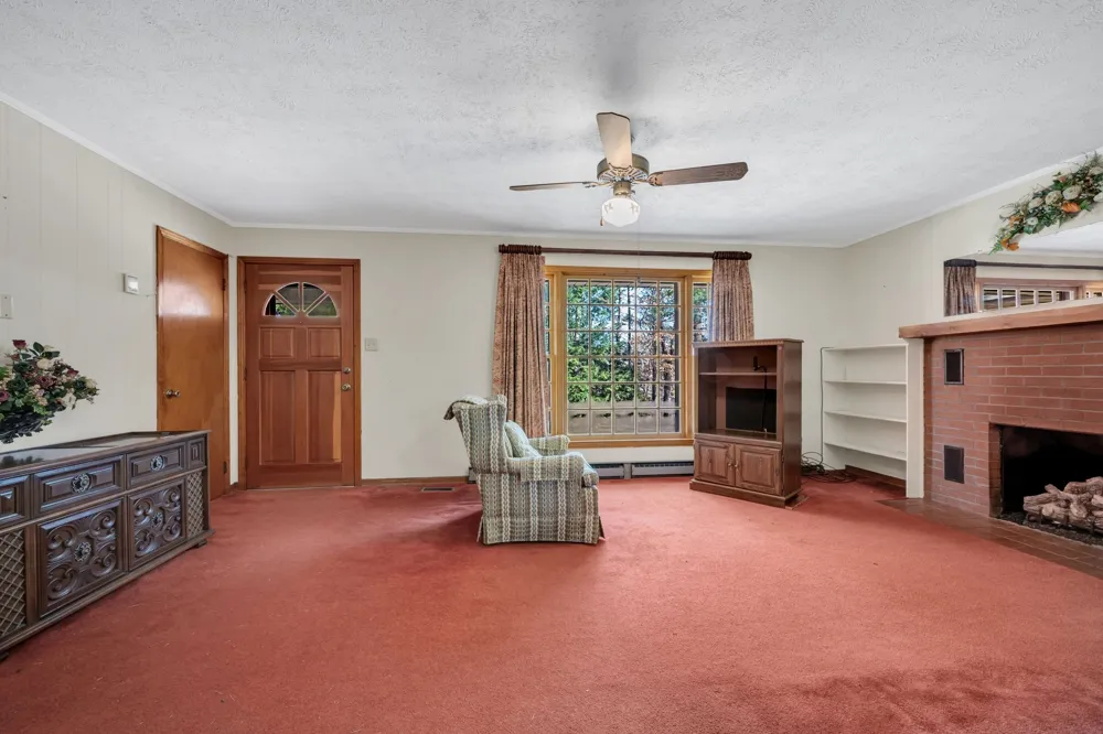 3355 Highway 47 North White Bluff, TN 37187
