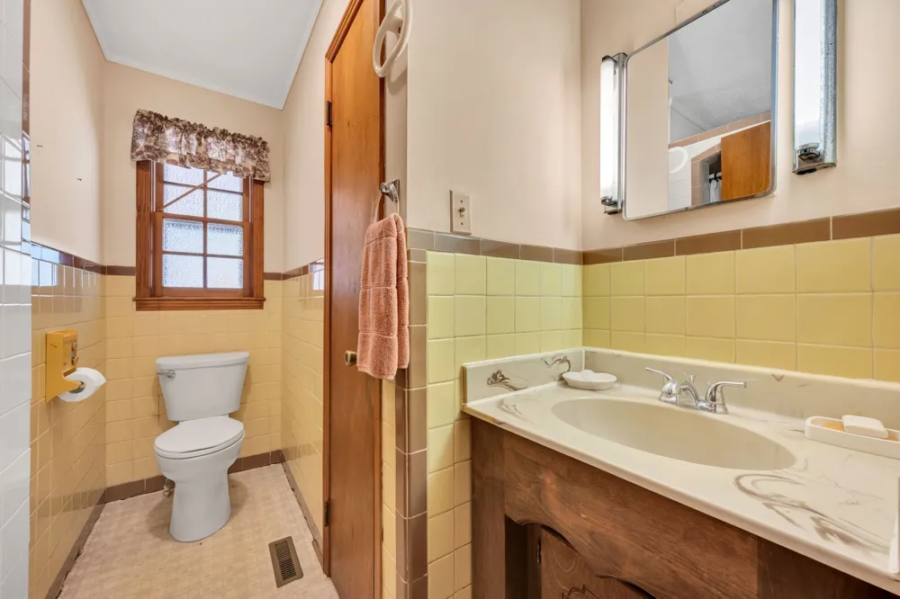 3355 Highway 47 North White Bluff, TN 37187