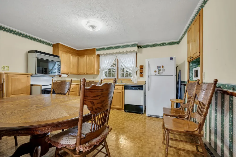 3355 Highway 47 North White Bluff, TN 37187