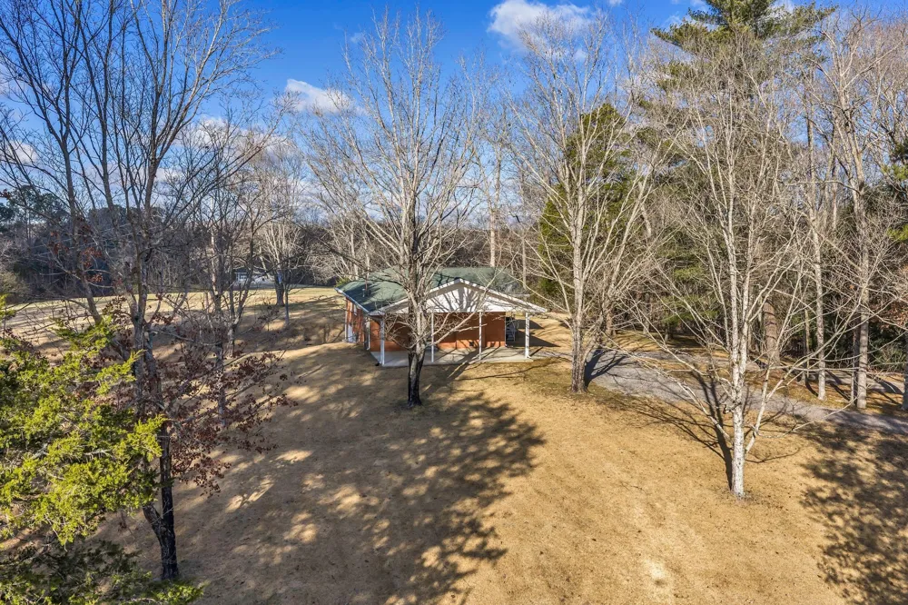 3355 Highway 47 North White Bluff, TN 37187
