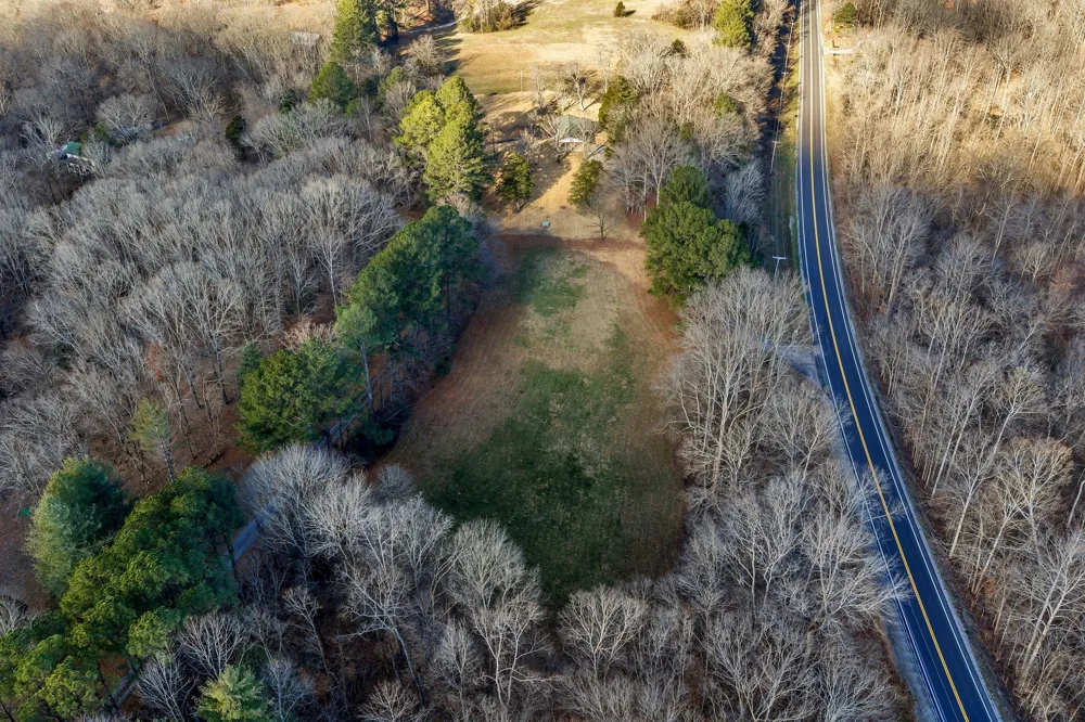 3355 Highway 47 North White Bluff, TN 37187