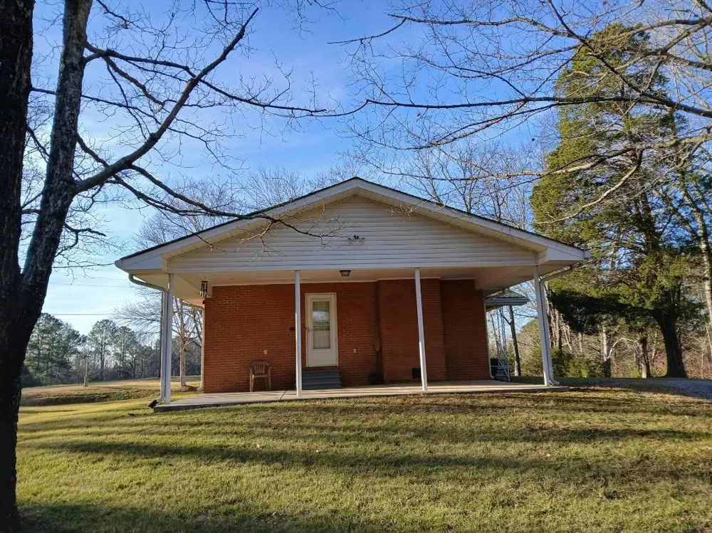 3355 Highway 47 North White Bluff, TN 37187