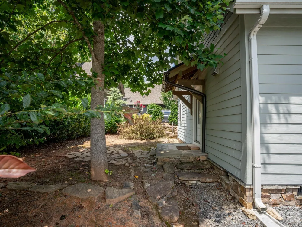 534 Fisher Road Brevard, NC 28712