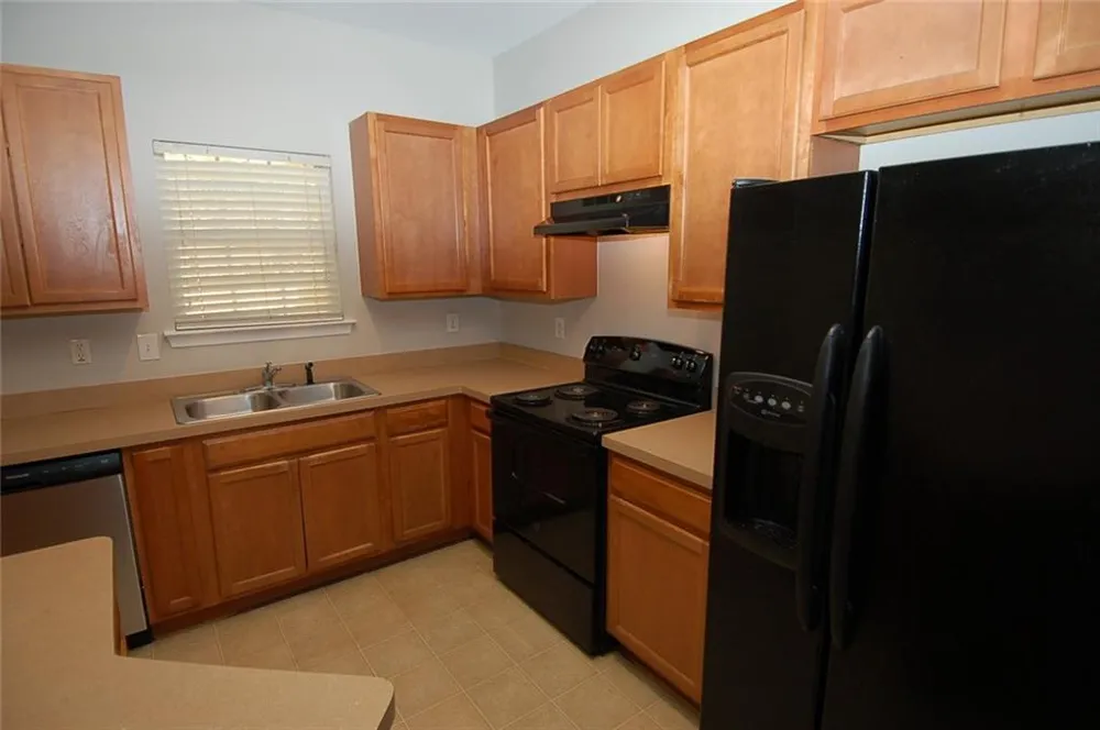 6956 Rogers Point Lithonia, GA 30058