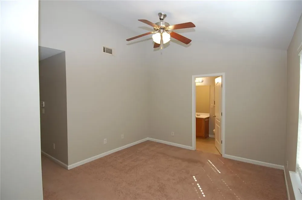 6956 Rogers Point Lithonia, GA 30058