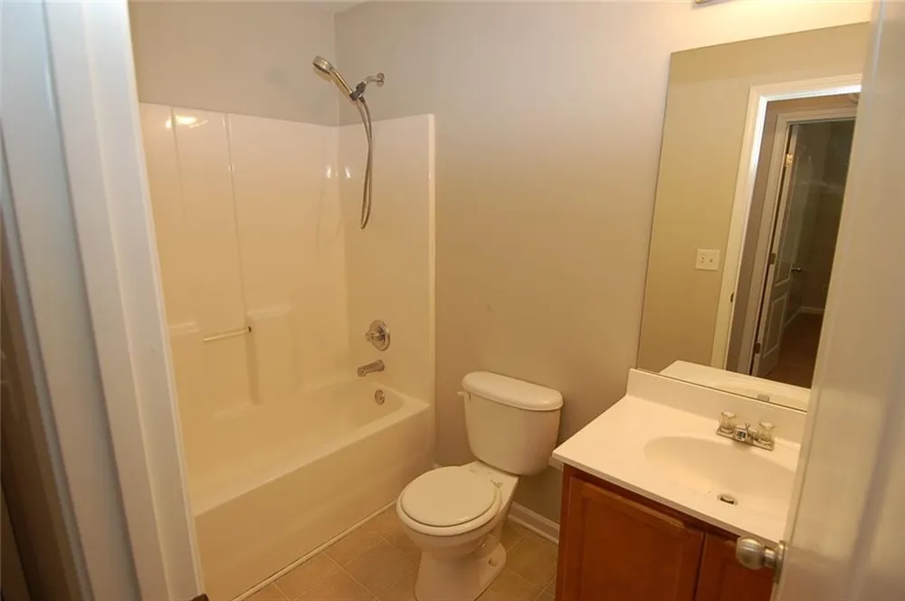 6956 Rogers Point Lithonia, GA 30058