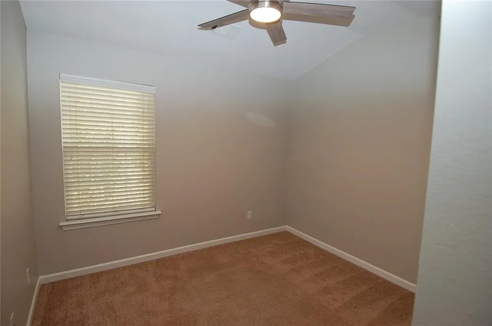 6956 Rogers Point Lithonia, GA 30058