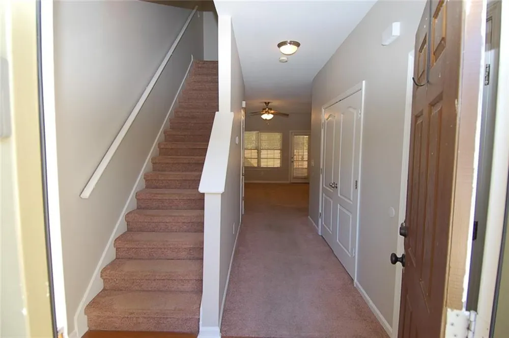 6956 Rogers Point Lithonia, GA 30058