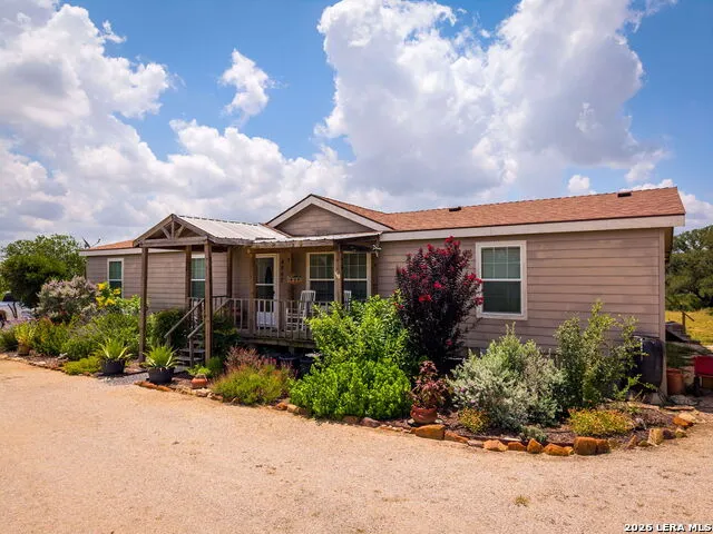 4567 Luther Seguin, TX 78155