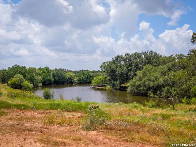 4567 Luther Seguin, TX 78155