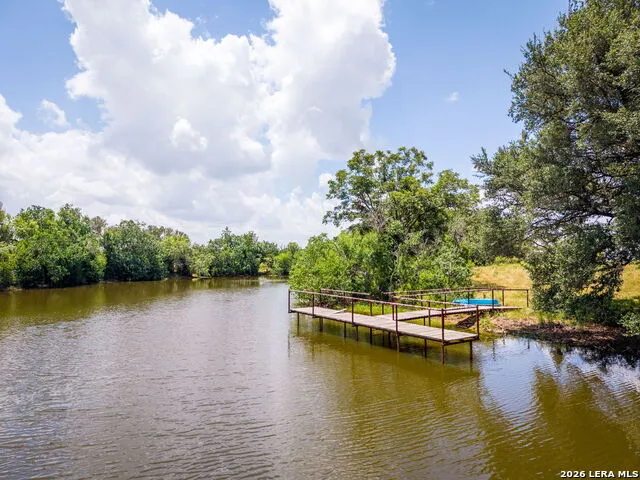 4567 Luther Seguin, TX 78155