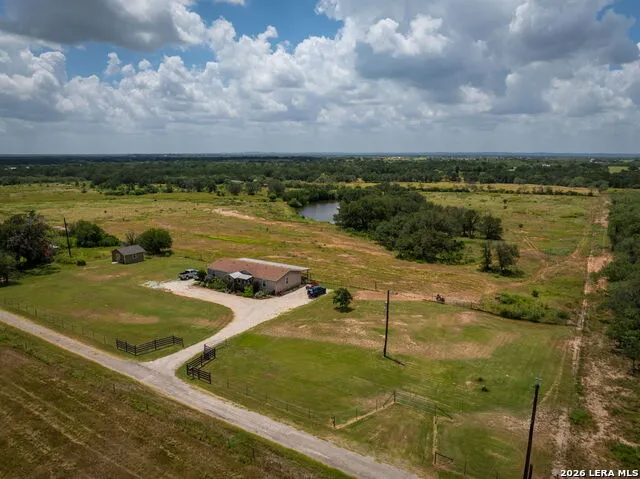 4567 Luther Seguin, TX 78155