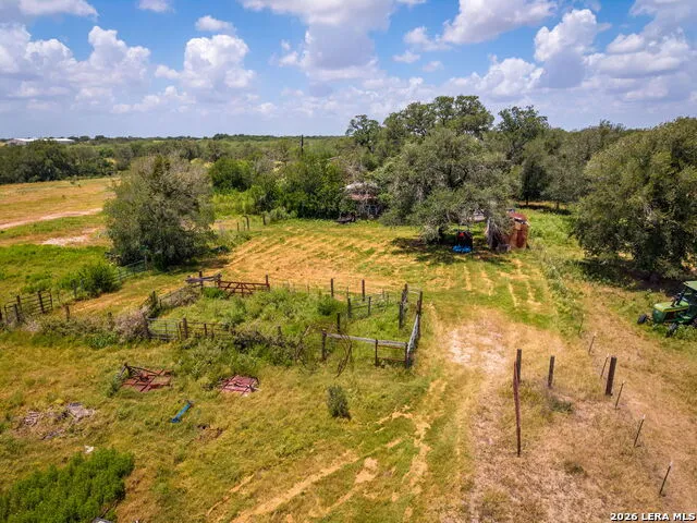 4567 Luther Seguin, TX 78155