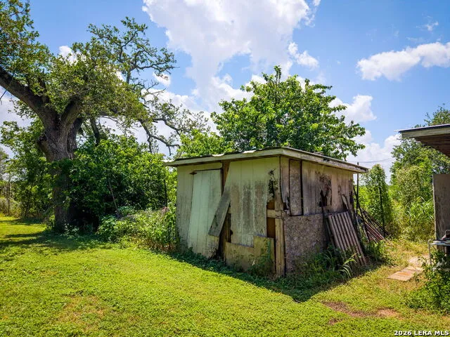 4567 Luther Seguin, TX 78155