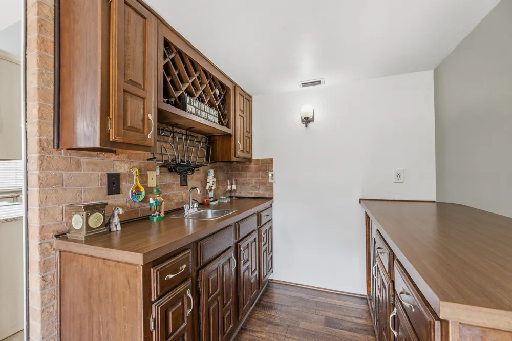 2902 High Plateau Drive Garland, TX 75044