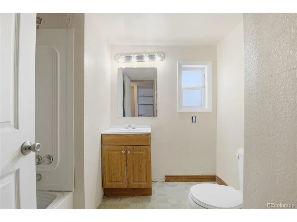 639 Wisconsin Avenue Limon, CO 80828