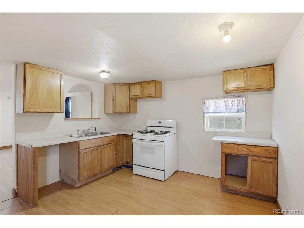 639 Wisconsin Avenue Limon, CO 80828
