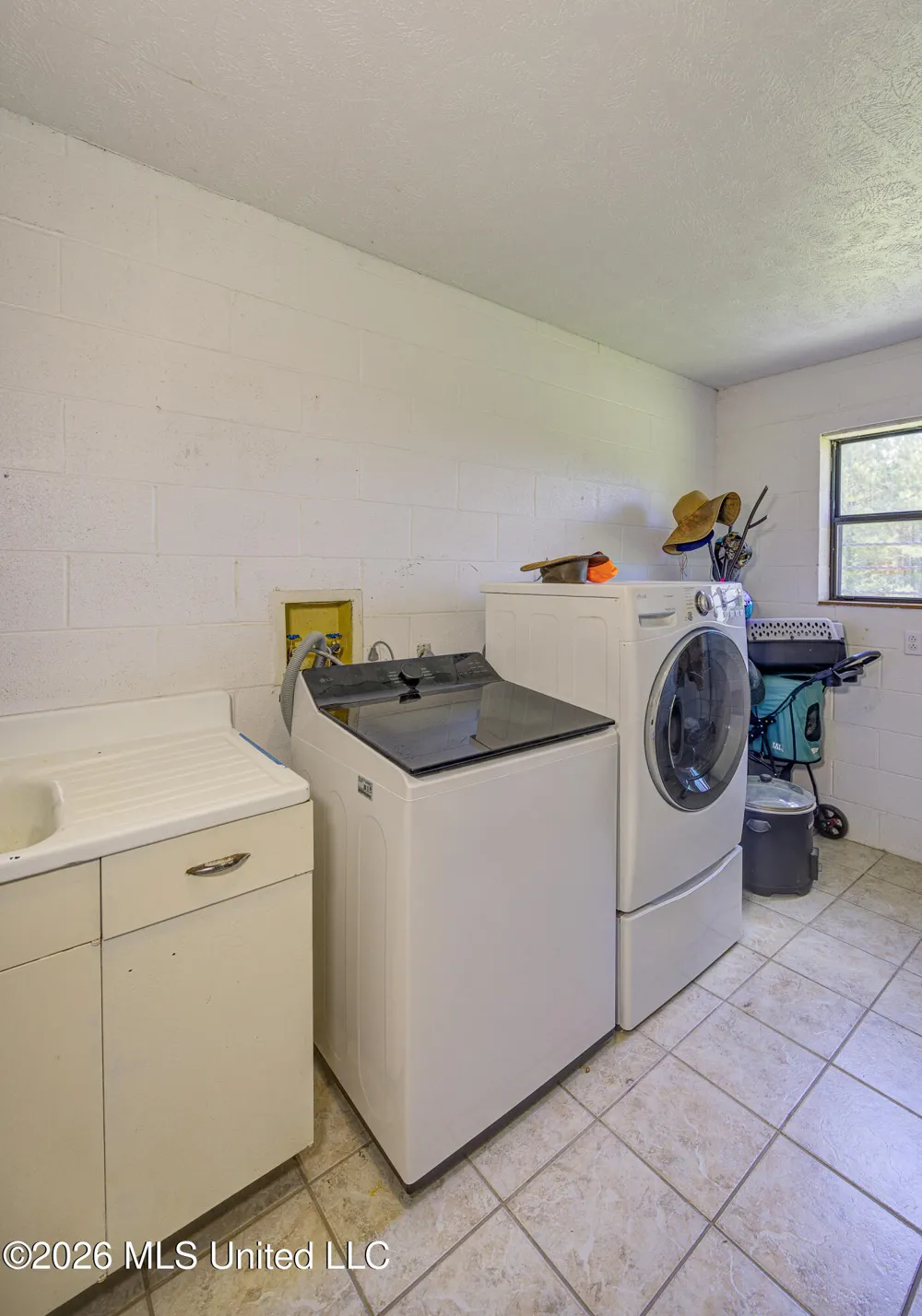 4757 Highway 27 Edwards, MS 39066