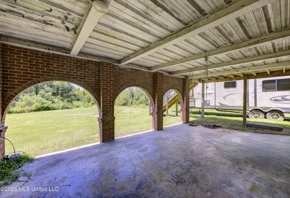 4757 Highway 27 Edwards, MS 39066