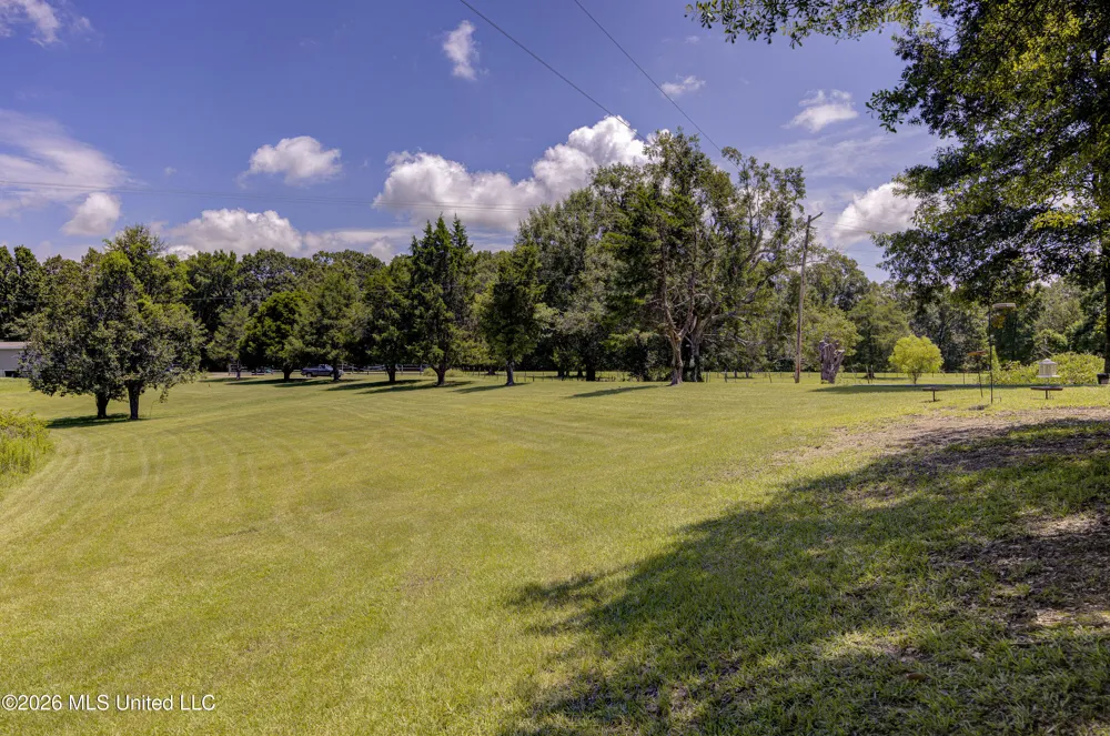 4757 Highway 27 Edwards, MS 39066