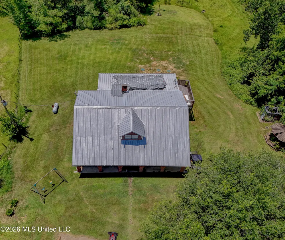 4757 Highway 27 Edwards, MS 39066